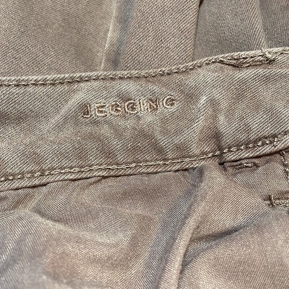AE Low-Rise Jegging - Picture 6 of 8